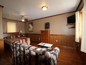 Codroy Valley Cottage Country One Bedroom Suite